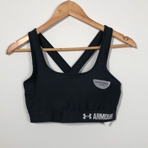 NWT underarmour padded sport bra top large